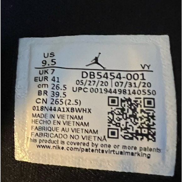 WOMEN'S NIKE AIR JORDAN PATENT LEATHER HI TOPS!! NO BOX. - Picture 8 of 8